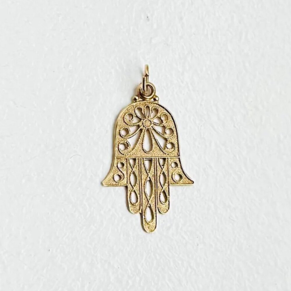 genuine 14k Gold intricate hamsa hand pendant